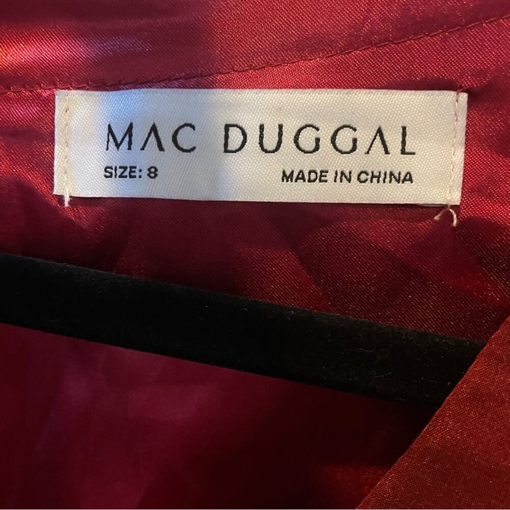New!Mac Duggal Deep Red Long Sleeve Flowy Eleban Chiffon Gown Sz 8 - Picture 6 of 10